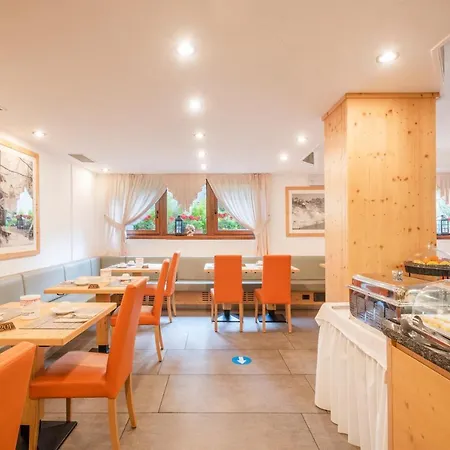 Alpina Hotell