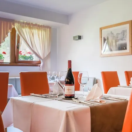 Alpina Hotell 3*